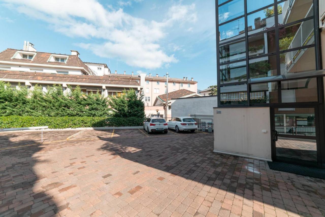 Cityu - Milano 25 Appartamento Trento Centro Con Parcheggio Privato Gratuito Buitenkant foto